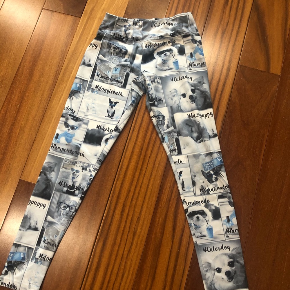 Justice Black & white puppy photo design leggings